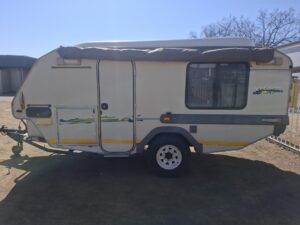 Pre-owned 1999 Jurgens Xplorer Off-road Jurgens Safari Caravan for sale